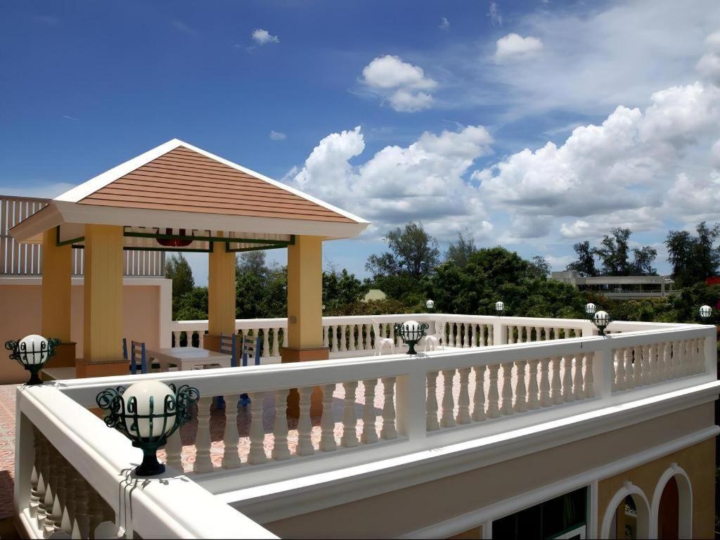 Small Hotel Hua Hin