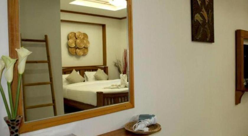 Small 2* Hua Hin