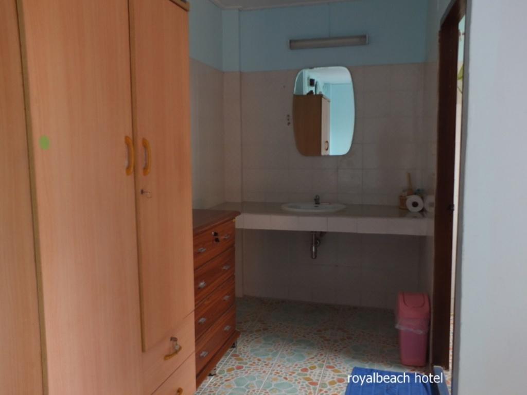 Rumah tetamu Royal *