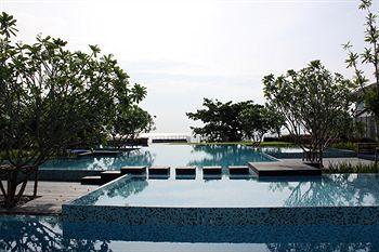 Baan Sanpluem Apartment