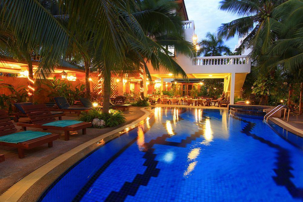 Golf Hotel