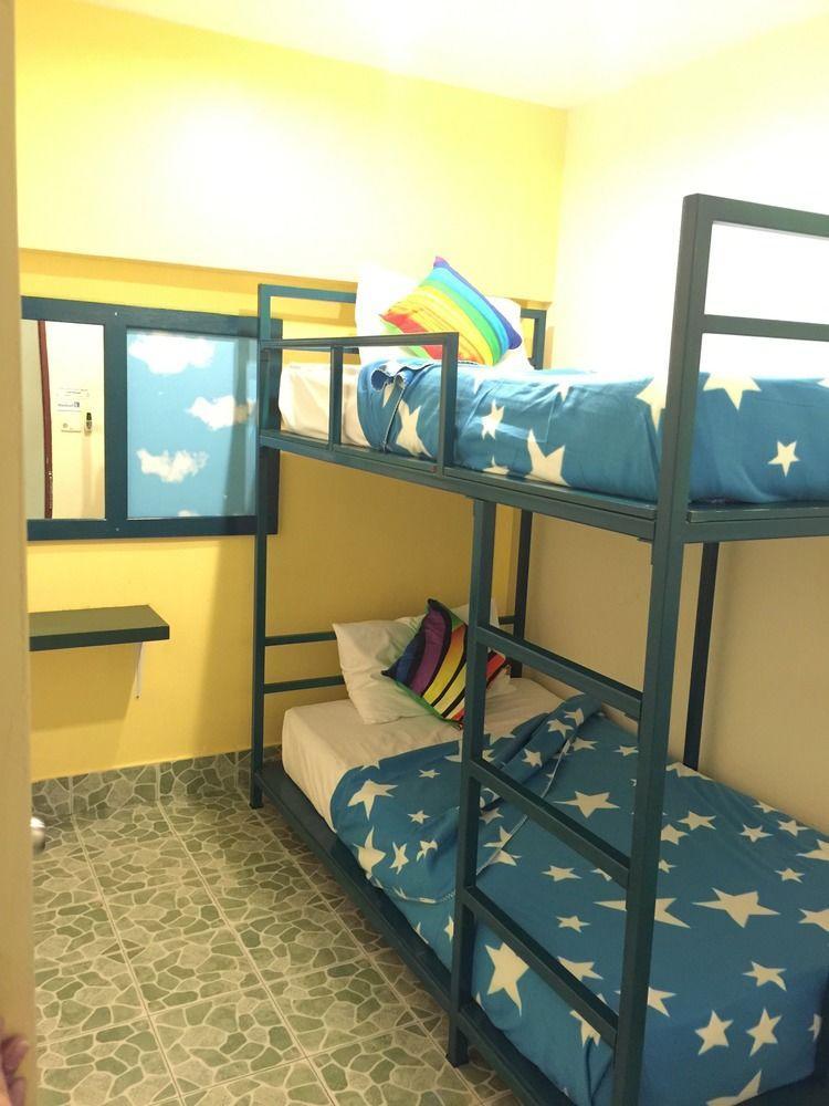 Tid Tarad Hostel *