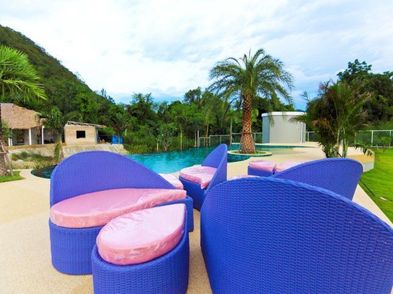 Gorilla Hills Hotel Hua Hin