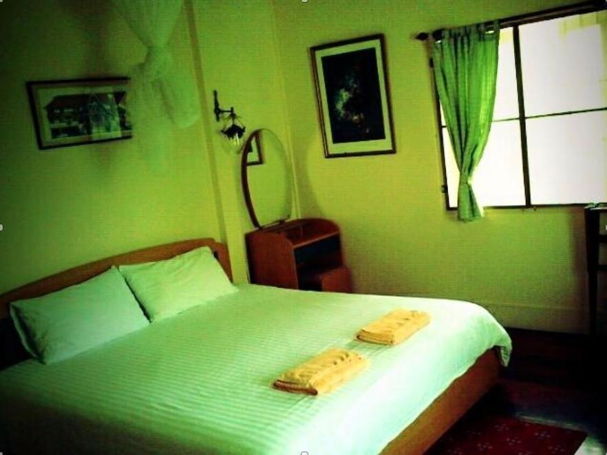 Baan Somboon Apartment