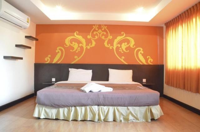 Khách sạn Baan Chalelarn Hua Hin