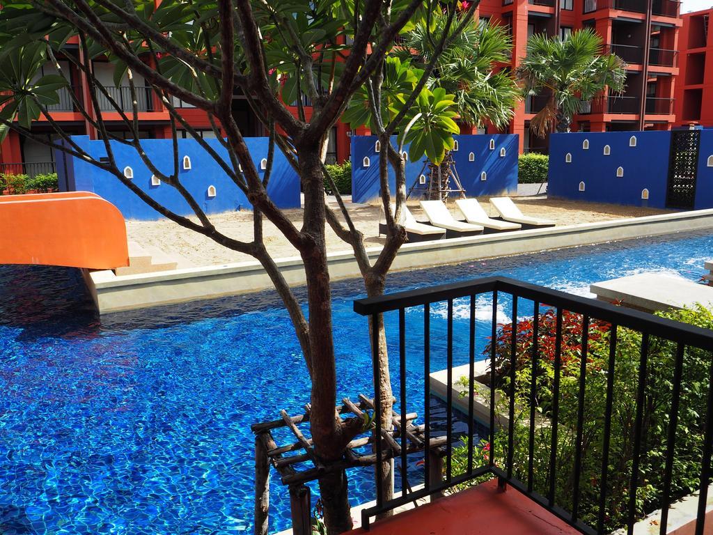 Bluroc Hua Hin Resort Condo Hua Hin
