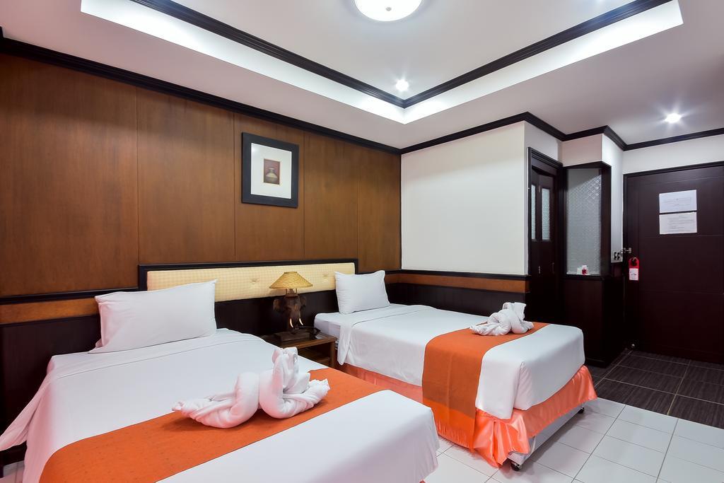 Hotel Season Palace