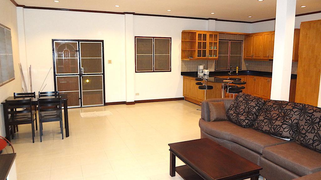 Palm Village Villa