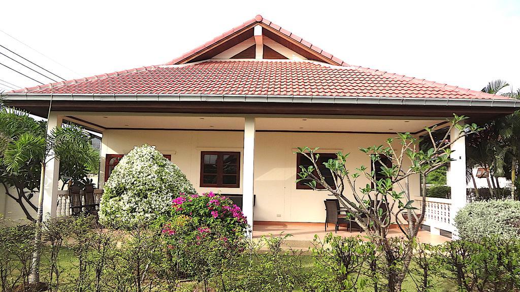 Palm Village Villa *