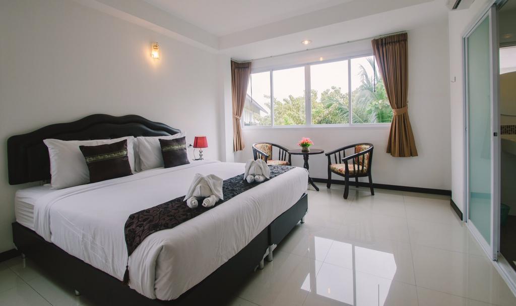 Hotel Th 3*