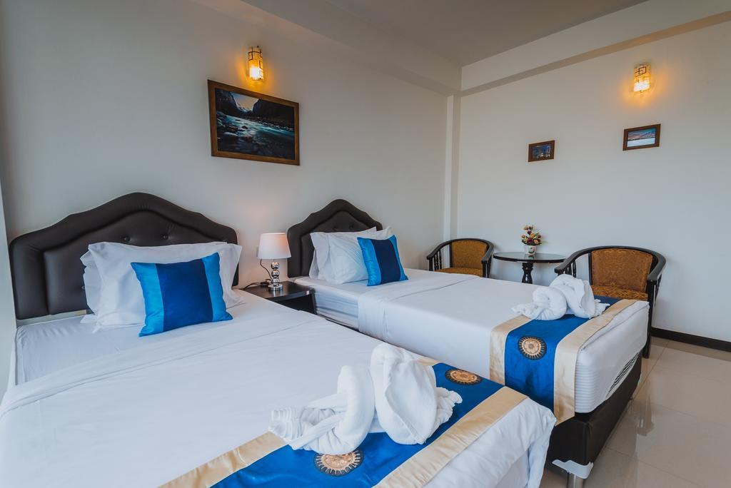 Th Hua Hin