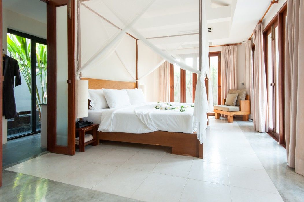 Aka & Hua Hin