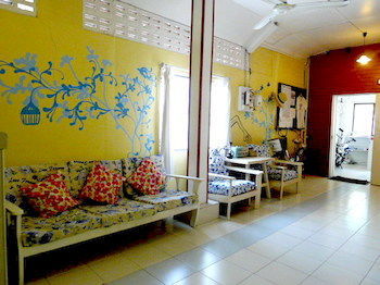 Les Bobos Backpacker Hotel 2*