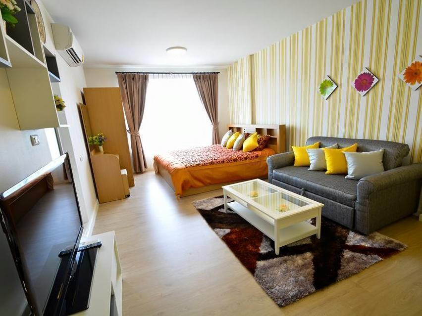 Apartment Baan Peang Ploen By Cherry *