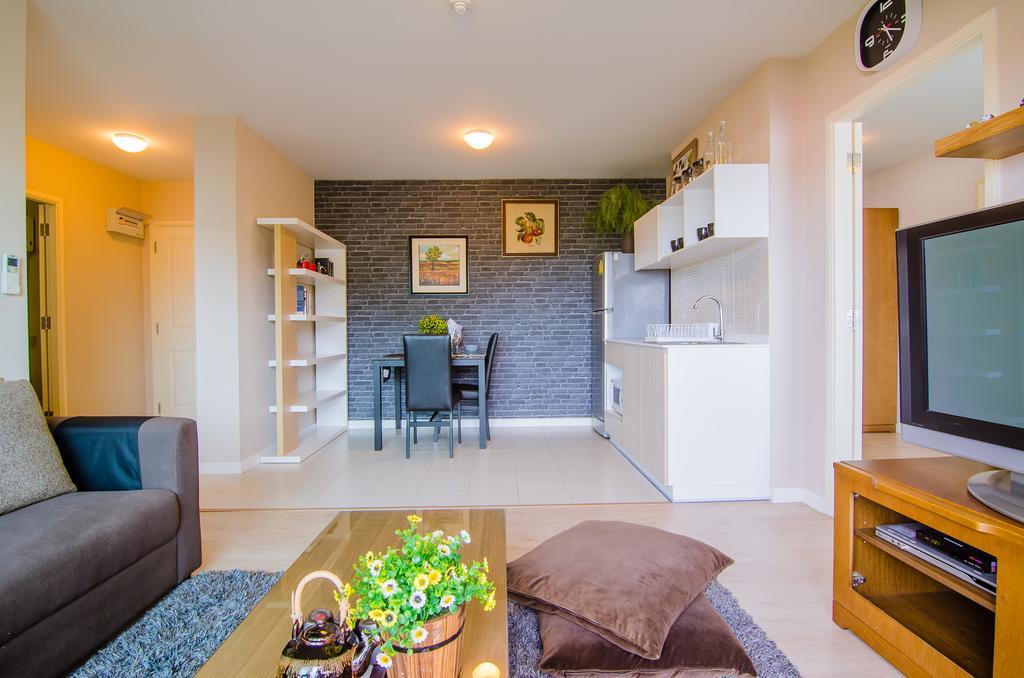 Baan Peang Ploen Apartment
