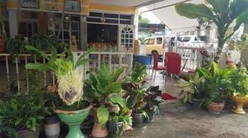 Pangsapuri Laila Food And Drink