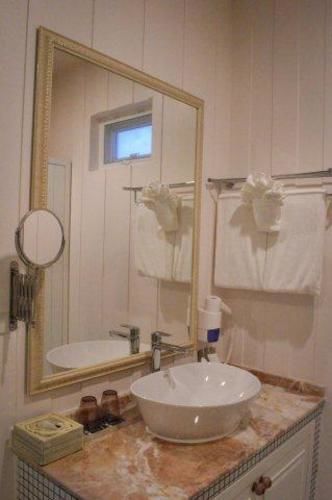 Hotel Baan Yenchai 3*