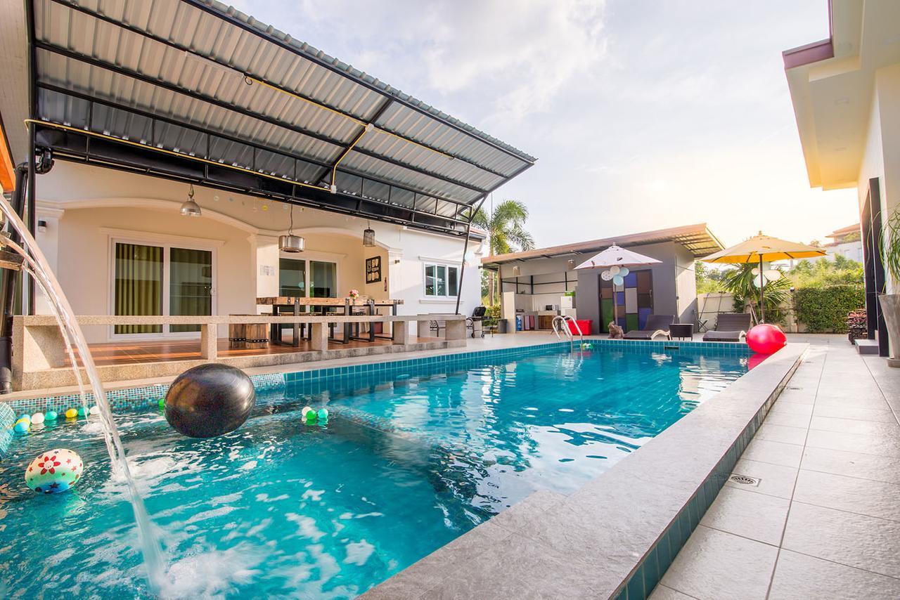 Baan Big Family Pool *