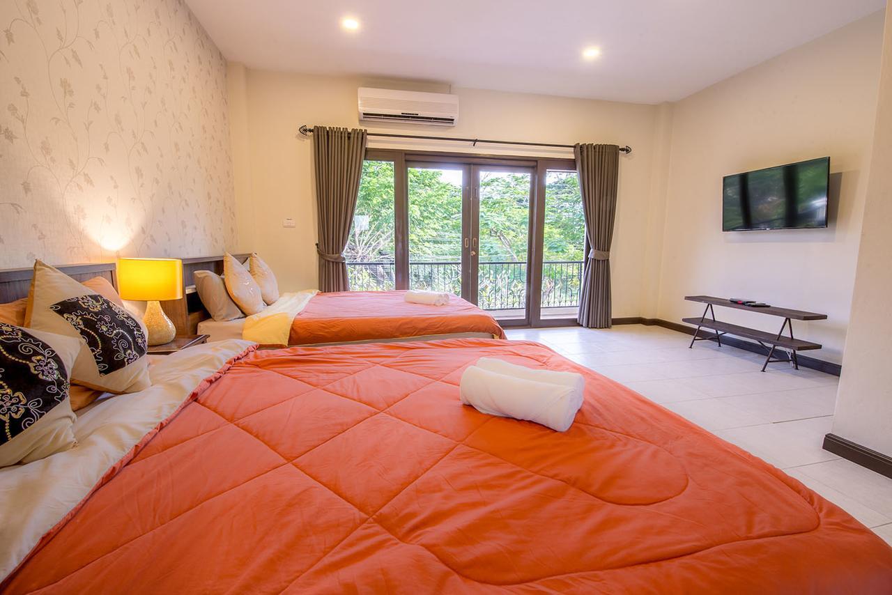 Baan Big Family Pool Vakantiehuis