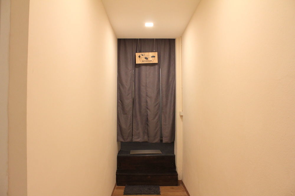 Mad Panda Hostel Hua Hin