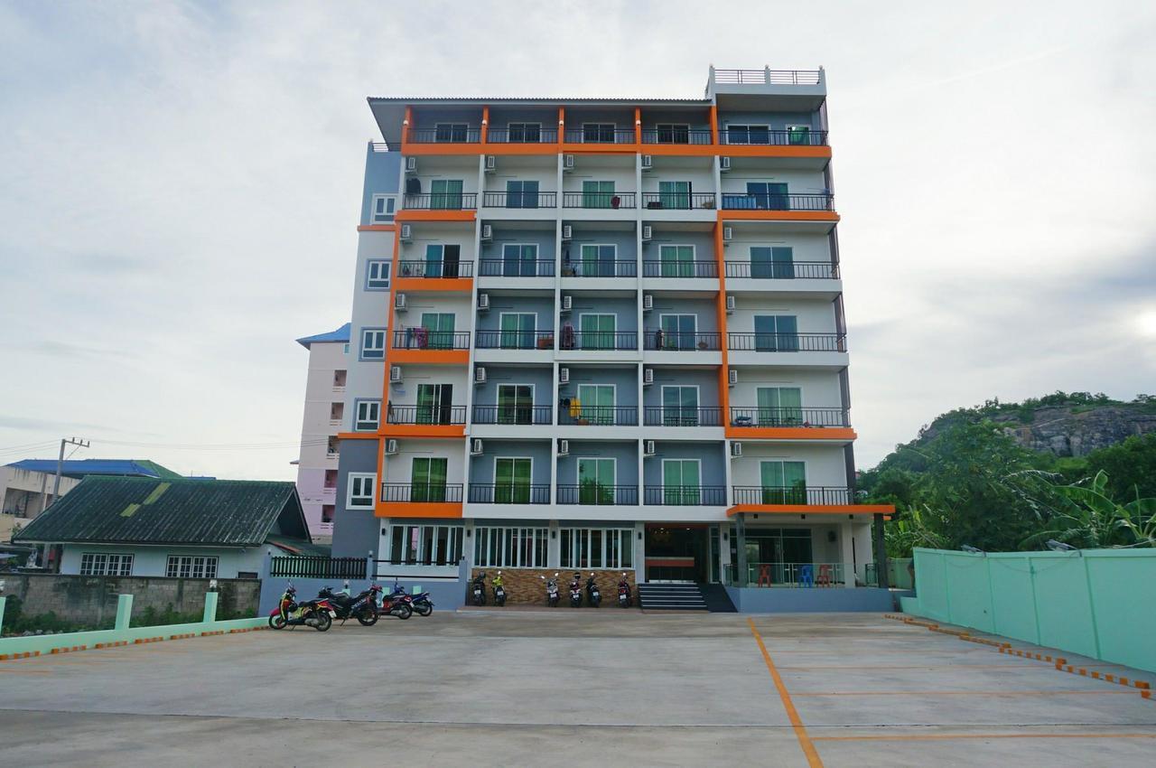 A.d. Living Hua Hin