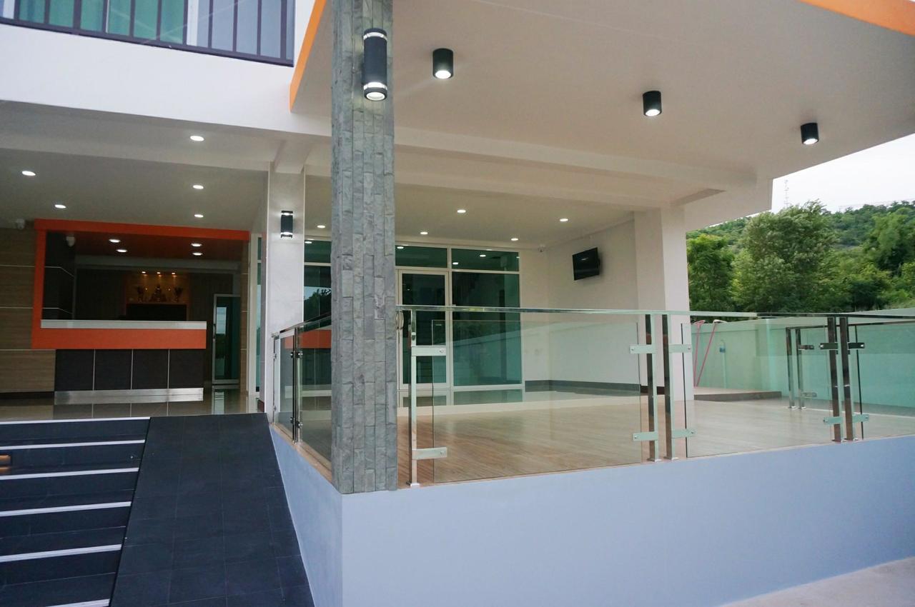 A.d. Living nhà trọ Hua Hin