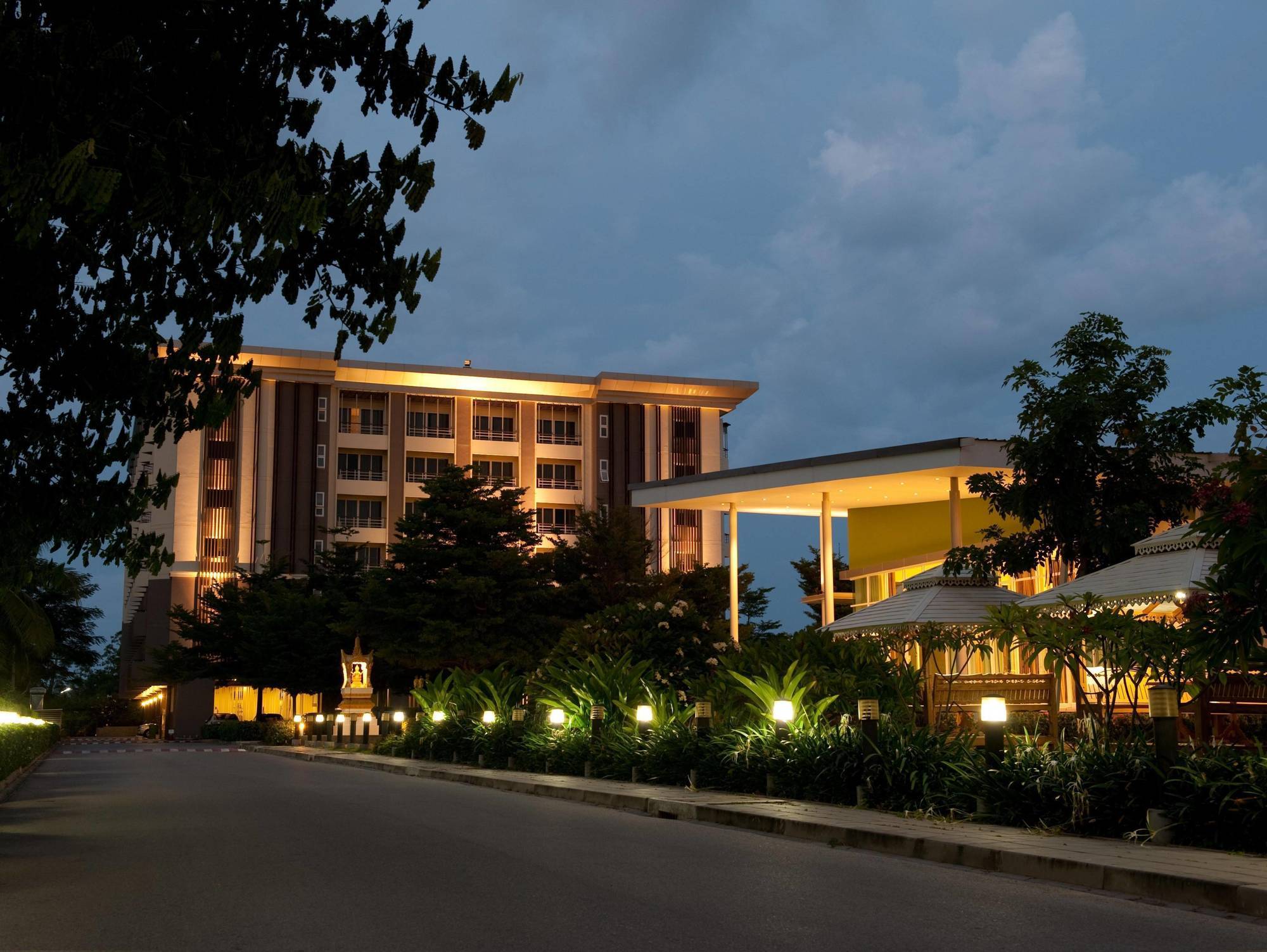 Silathip Serviced & 4* Hua Hin