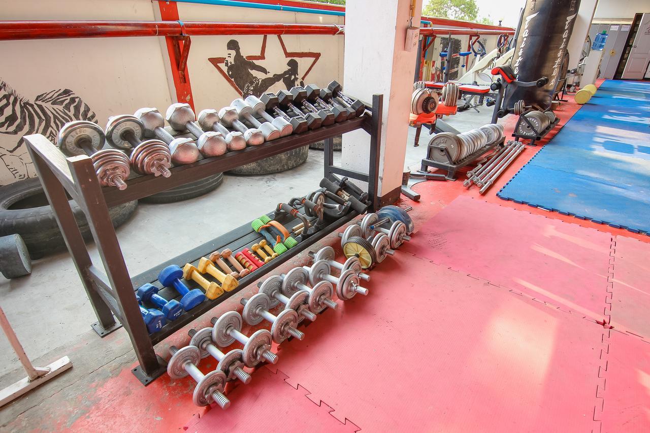Cong Carter Muay Thai Camp Khách sạn 3*