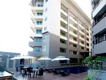 Silathip Serviced & Hotel