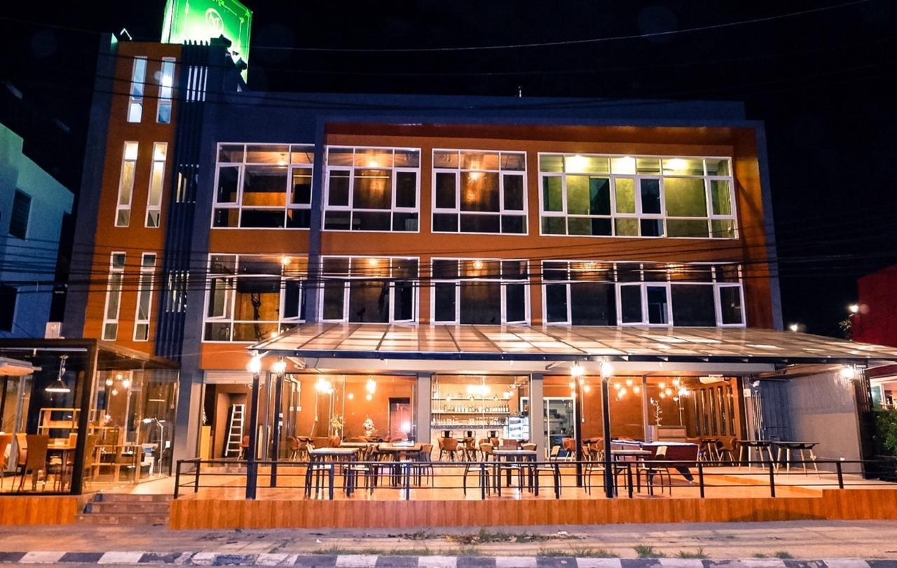 Hostel M.j. Gallery Poshtel
