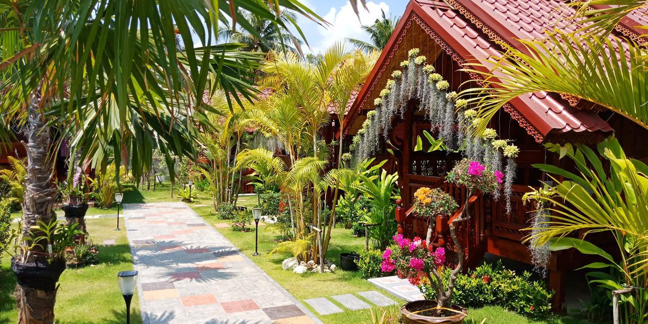 วิสาโฮม หัวหิน *