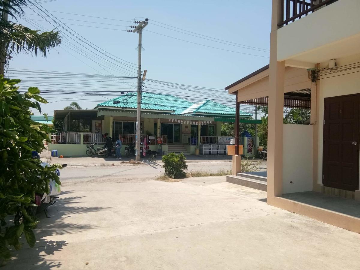 Fiji Bula Bar & Apartment HHQ