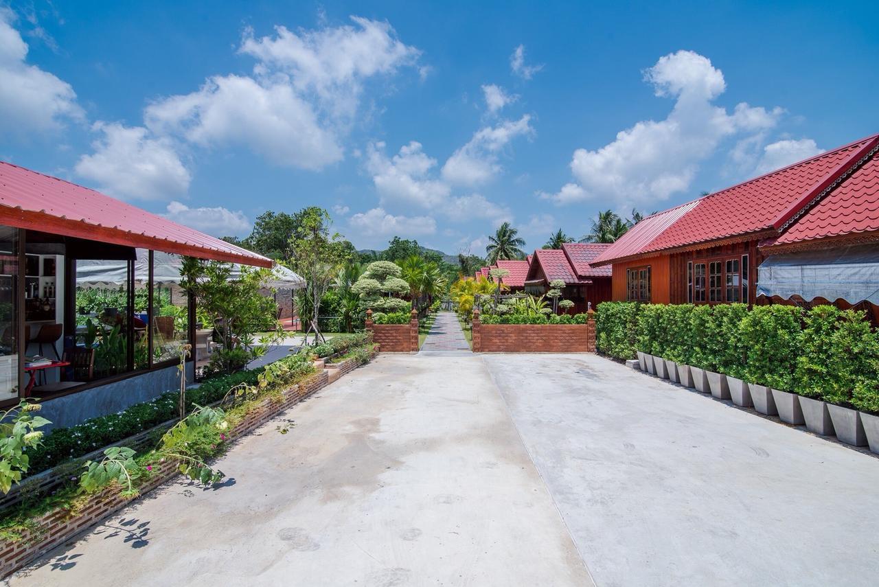 Resort วิสาโฮม หัวหิน *