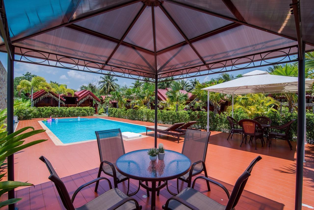 วิสาโฮม หัวหิน Resort *