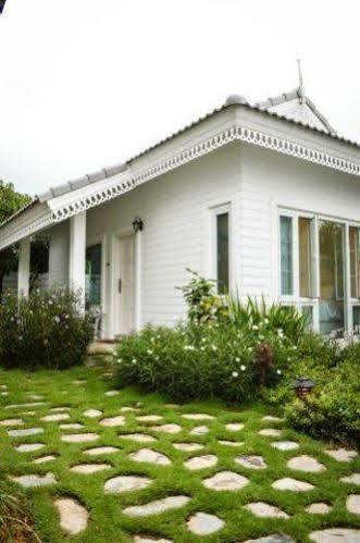 Hotel Baan Yenchai 3*