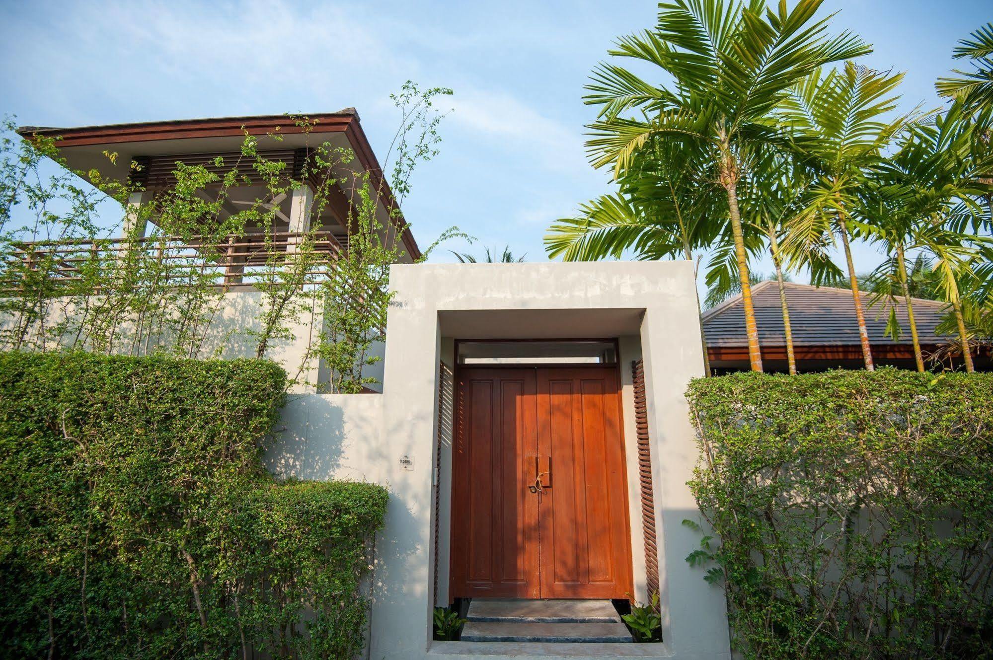 Aka & Hua Hin