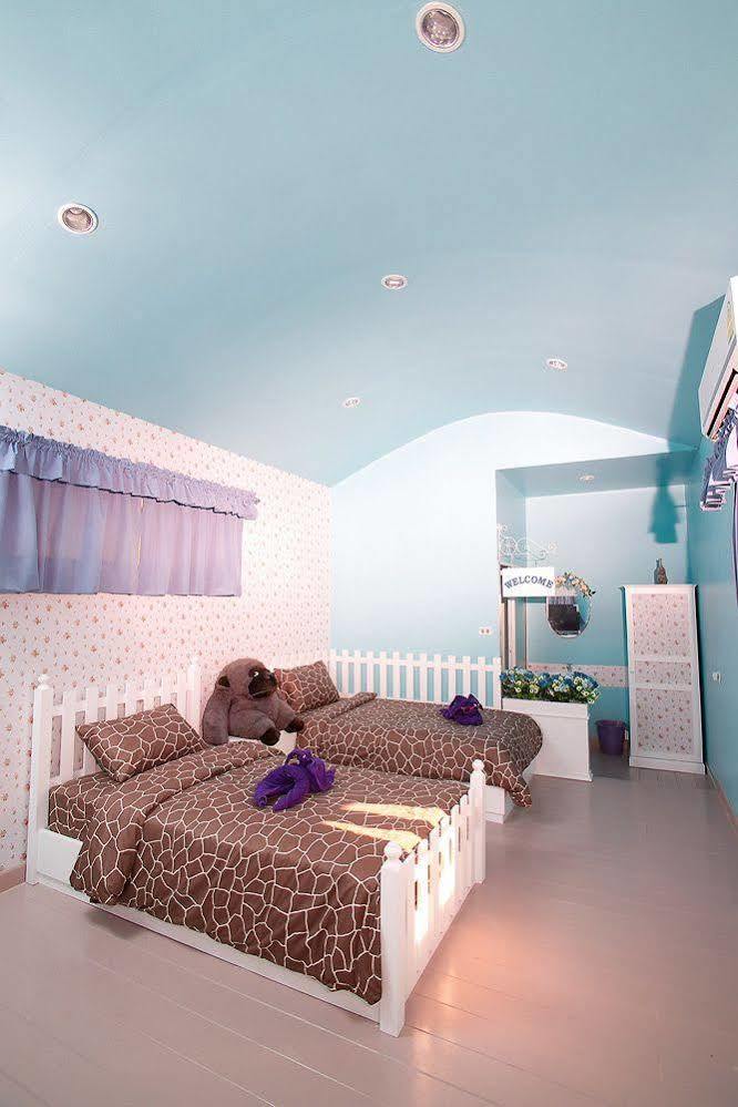 Gorilla Hills Hotel Hua Hin