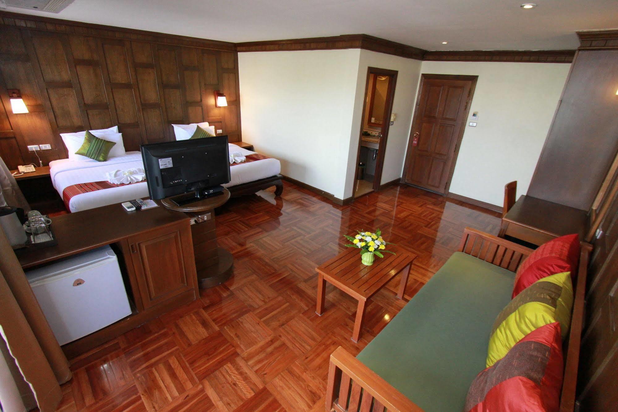 Golf Hotel 3*