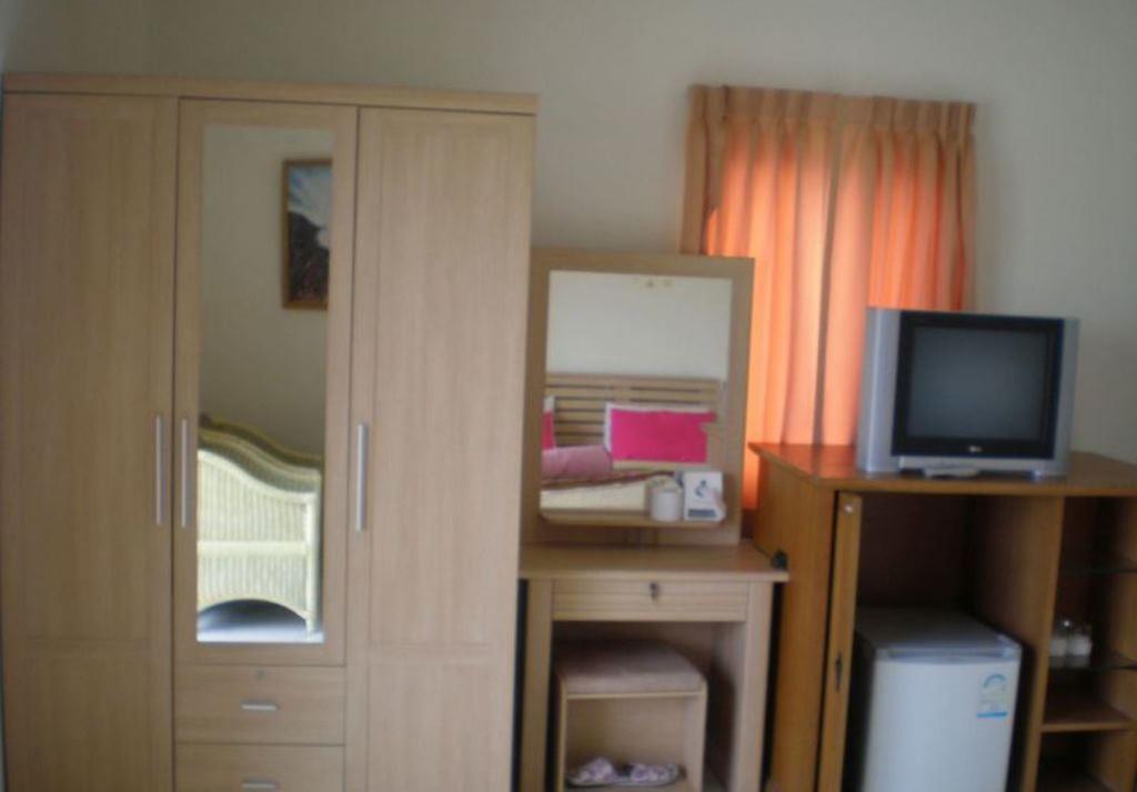 Hotel Sakulwilai 2*