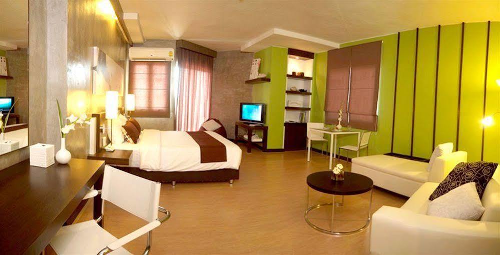 Silathip Serviced & Hotel