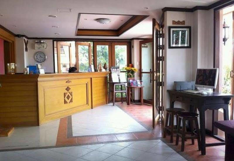 Hotel Narawan Hotel,