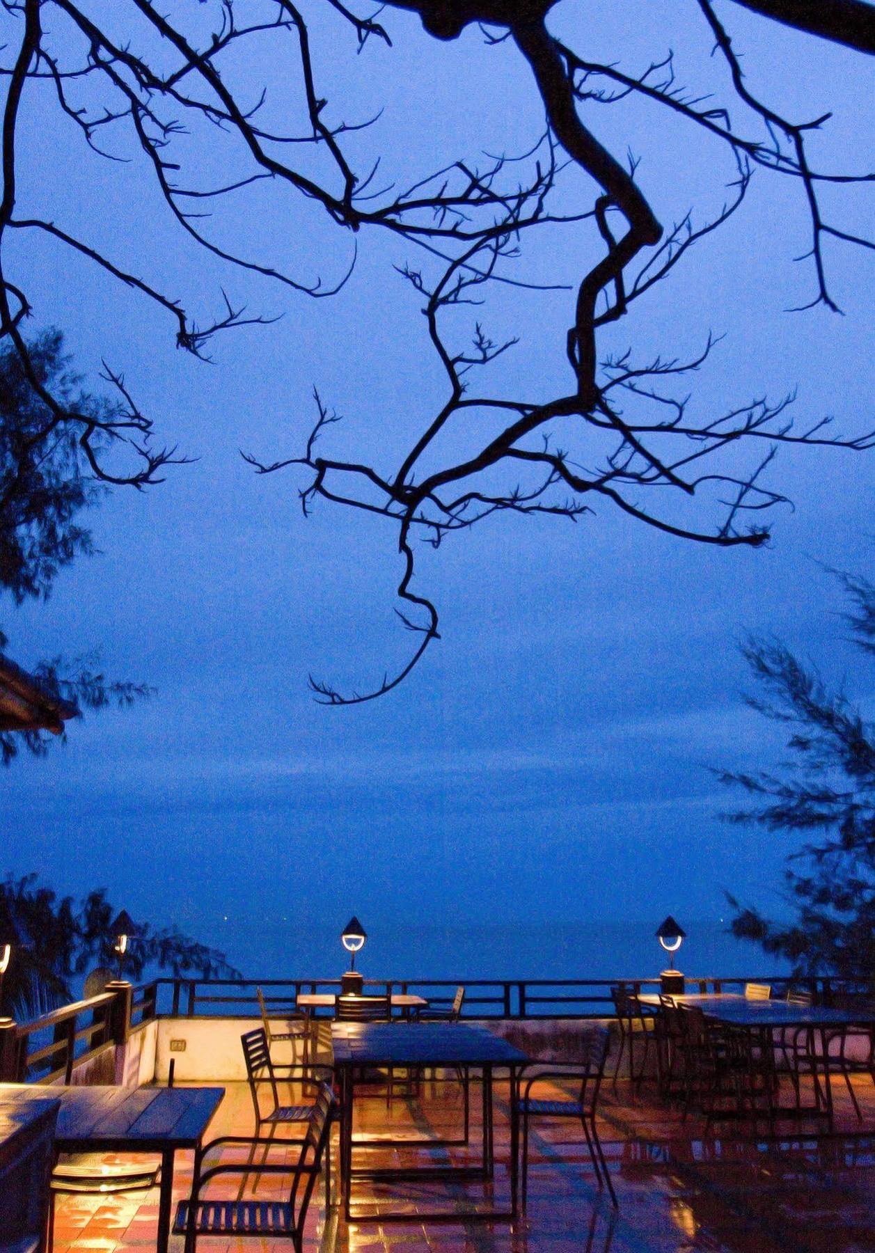 Veranda Hotel HHQ