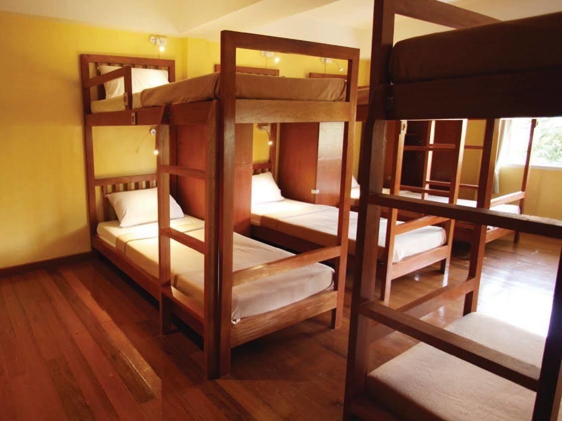 Chanchala Cafe & Hostel *