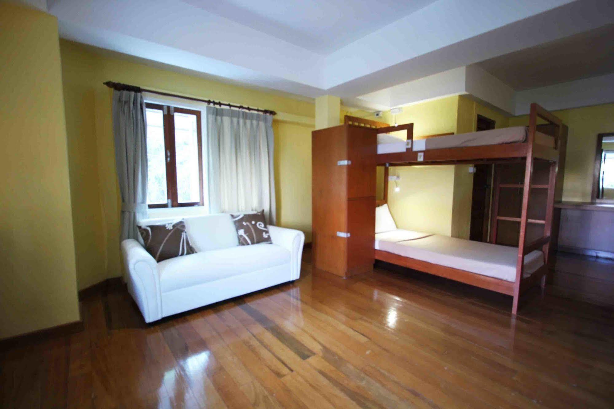 Chanchala Cafe & Hostel