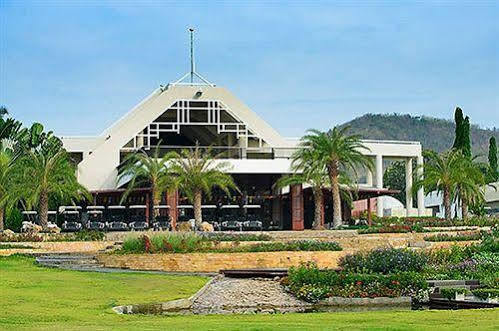 Majestic Creek Golf Club And 3* Hua Hin