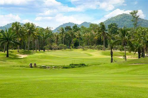 Majestic Creek Golf Club And 3* Hua Hin