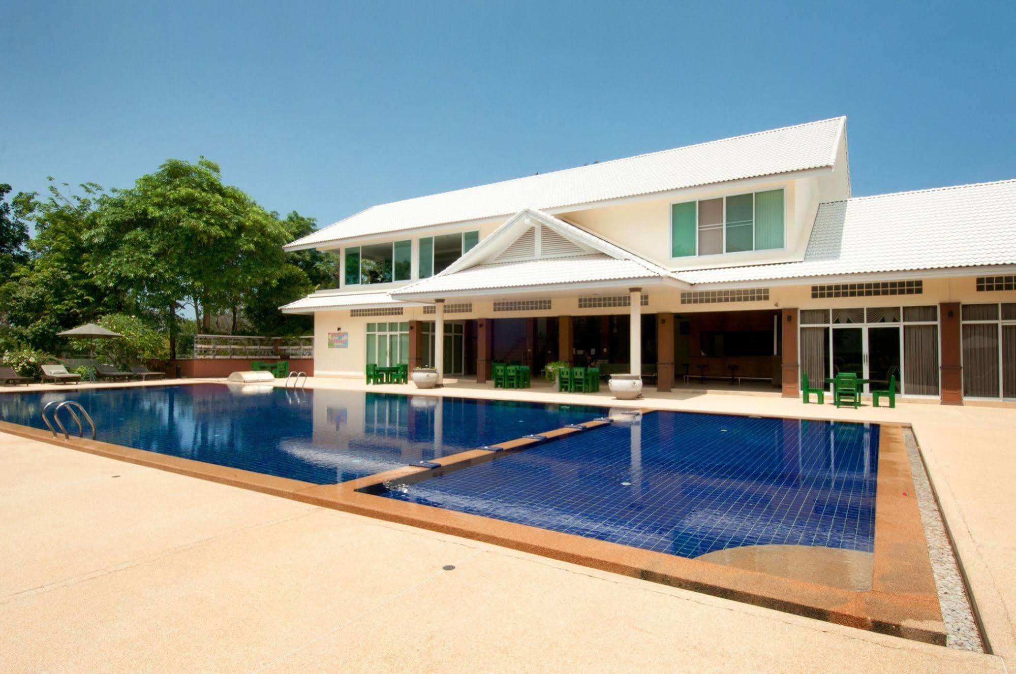 Taweeporn Hua Hin