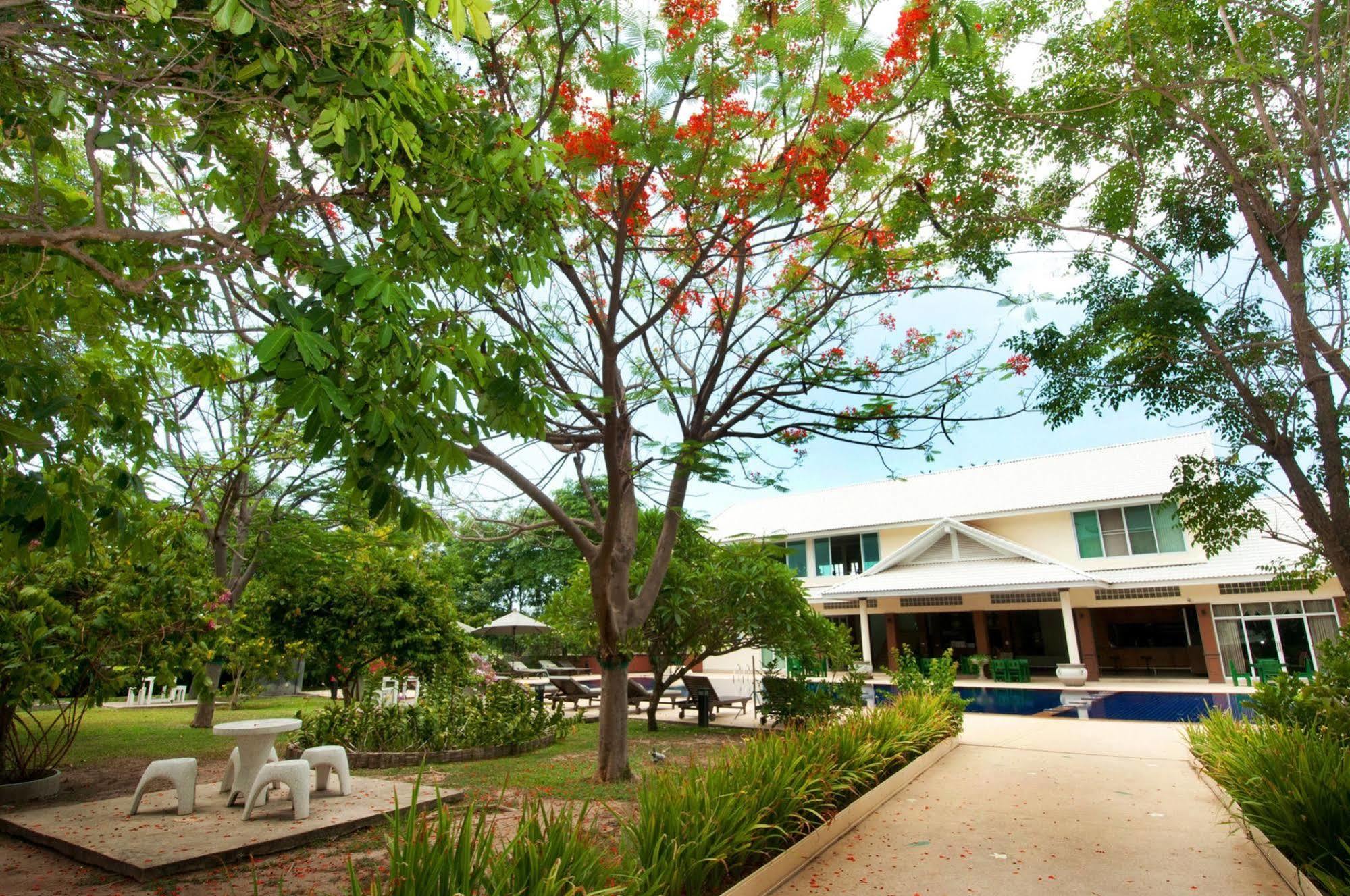 Hotel Taweeporn Hua Hin