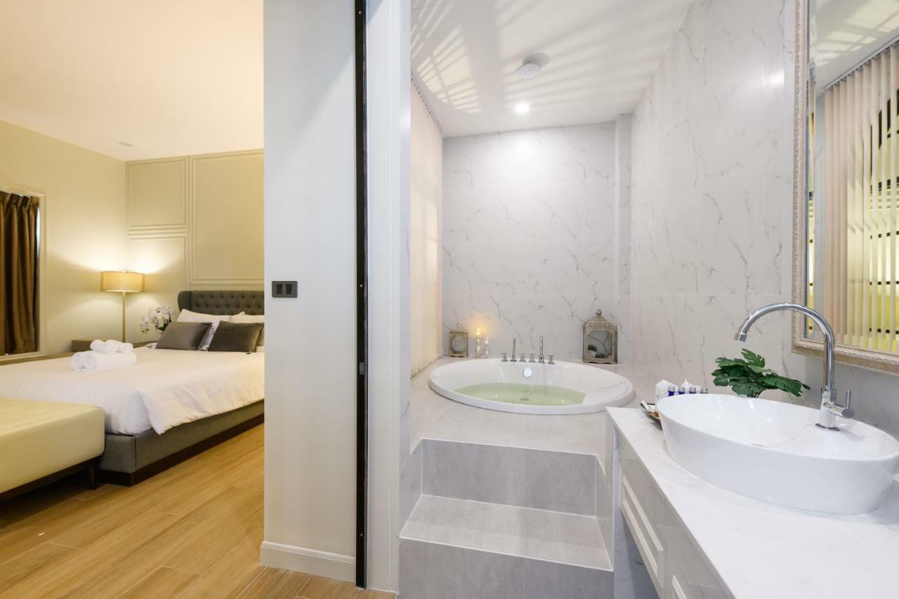 Seville Hua Hin