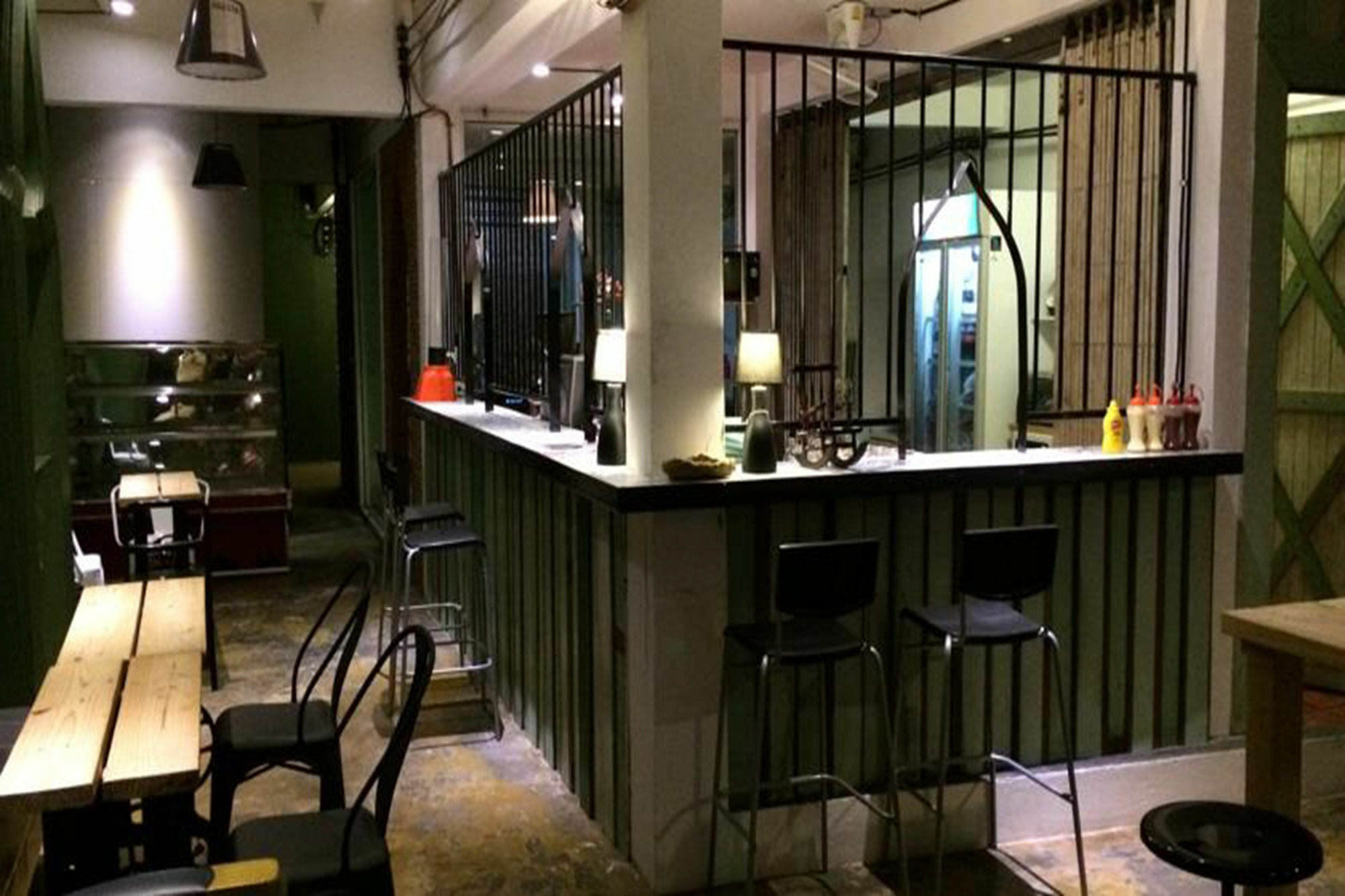 Hotel Hipstel & Bistro At 55